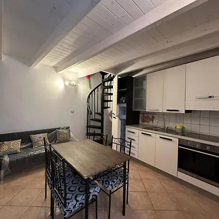 Apartman Cariddi House